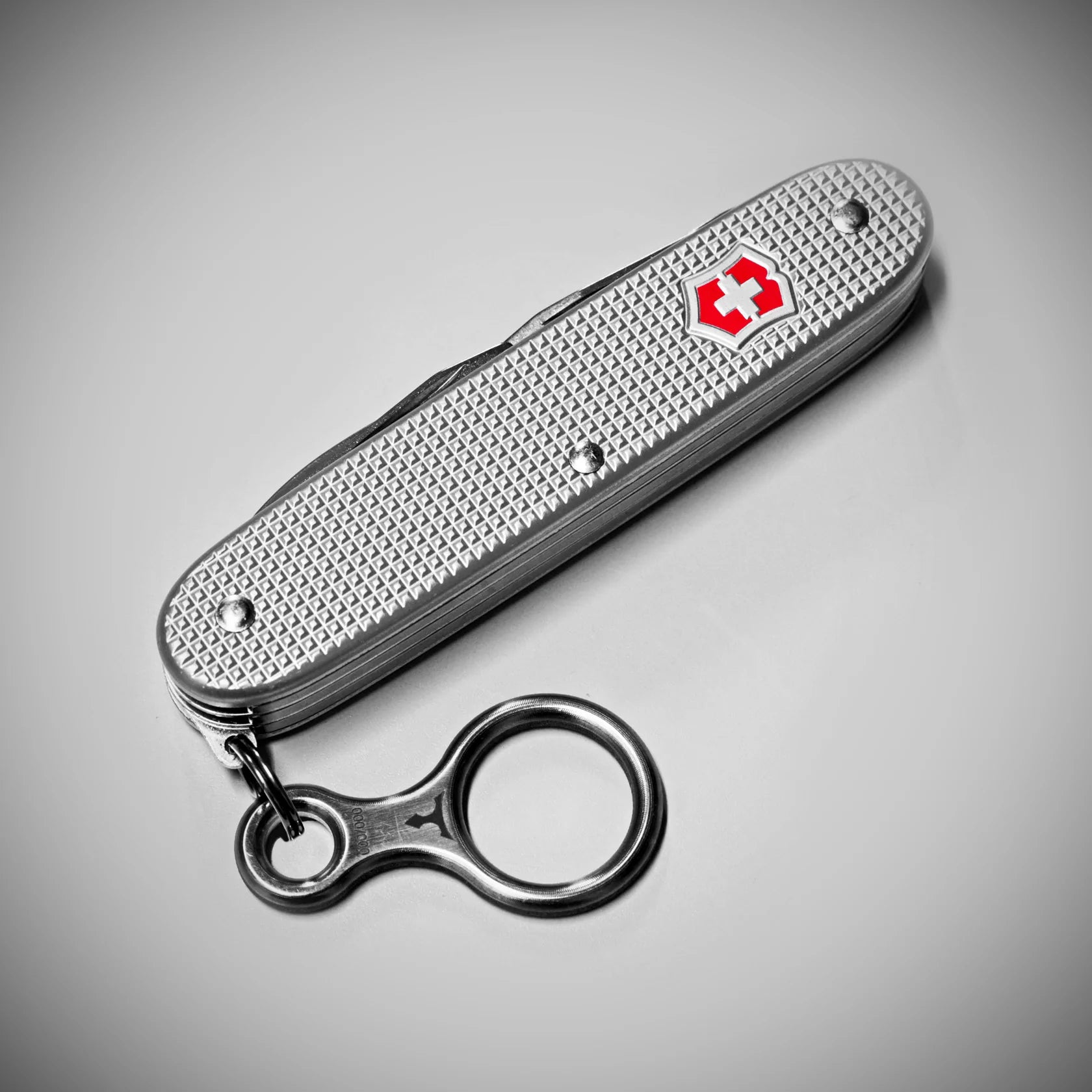 アクセサリー mand Black Leather Chord Liquid Gold Slider with Pear Tourmaline